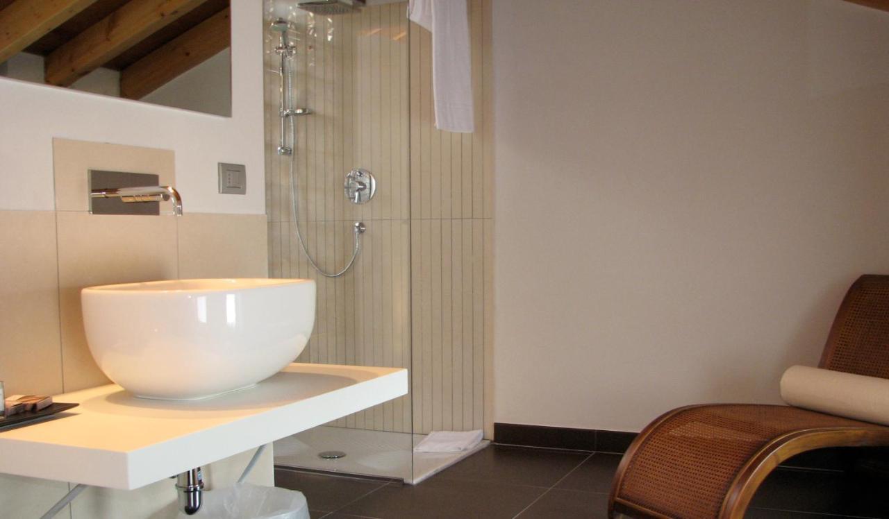 Parizzi Suites & Restaurant Parma Bagian luar foto